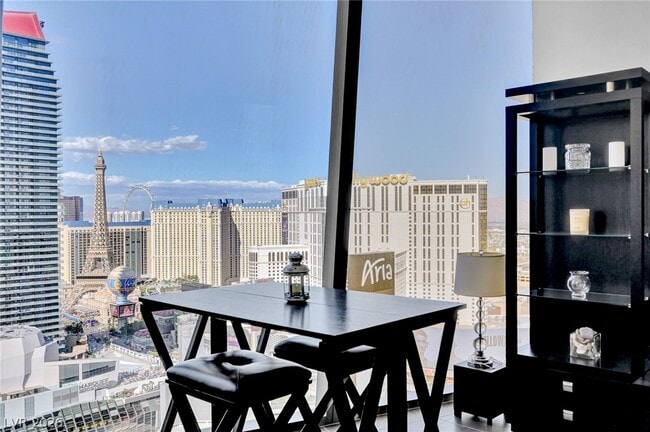 Building Photo - 3726 S Las Vegas Blvd