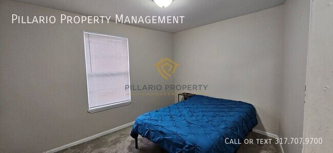 Building Photo - 933 N Dearborn St