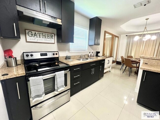 Building Photo - 216 Gilson Rd