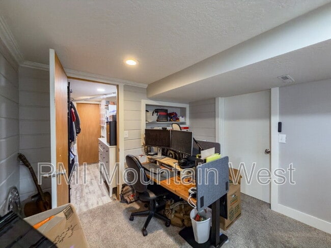 Building Photo - 76 W 1300 S