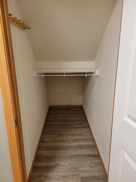 Building Photo - Suburban Serenity Nestled in the Heart of Lake Stevens