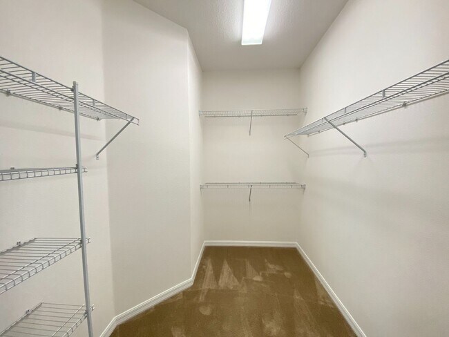 Building Photo - Carlisle Grand-520 Novara Way Davenport, F...