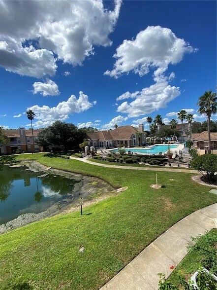 Building Photo - 10504 Villa View Cir