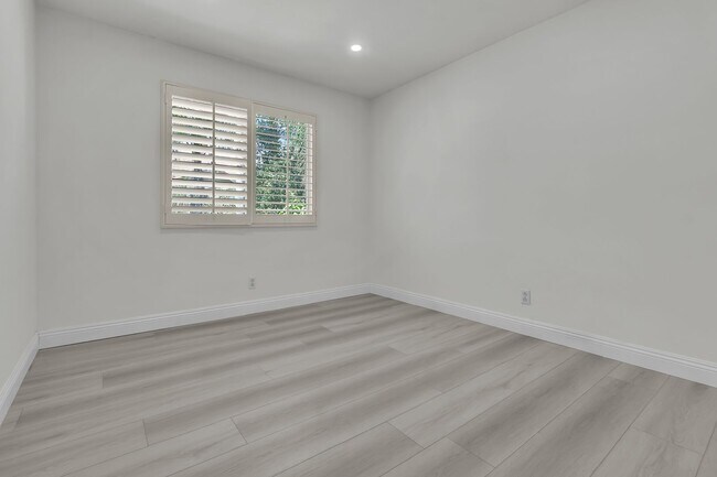 Building Photo - 11625 Allen