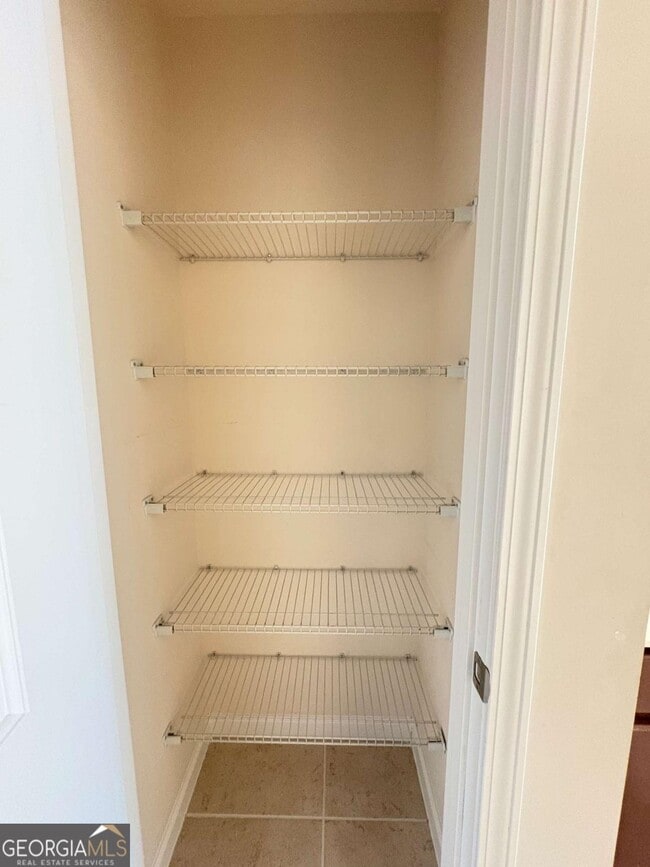 Building Photo - 3462 New Fawn Ln