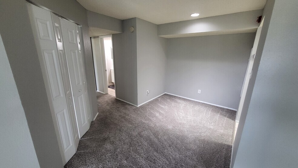Building Photo - 3748 Idlebrook Cir