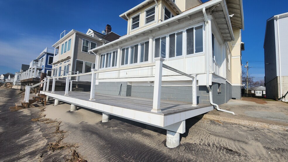 Building Photo - 92 Townsend Ave