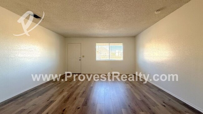 Building Photo - 15515 Rancherias Rd