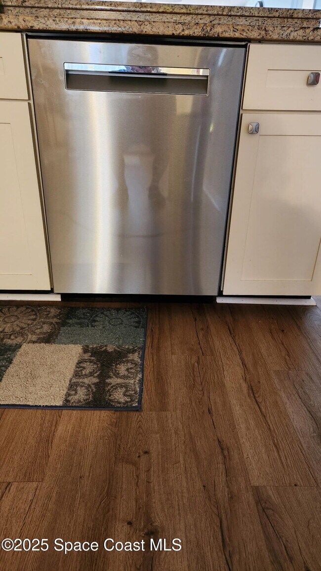 Building Photo - 5801 N Banana River Blvd