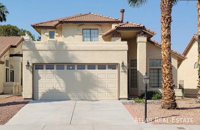 Building Photo - 1916 Old Mill Ln