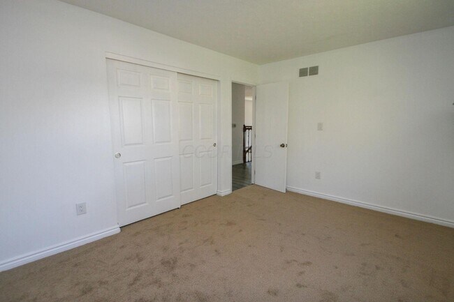 Building Photo - 1080 Arapaho Ave