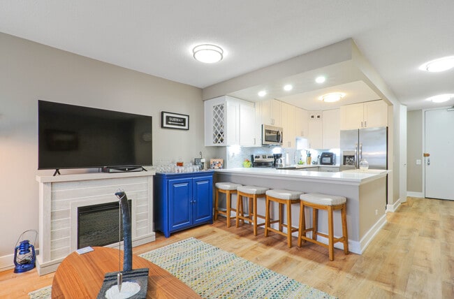 Building Photo - 405 N Wabash Ave