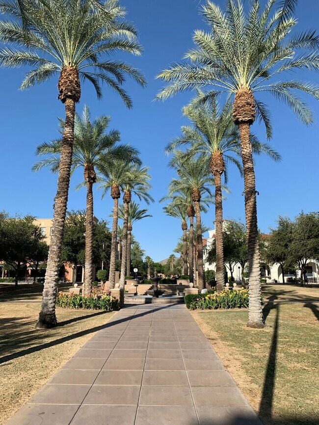 Building Photo - COMING SOON!! Home in Litchfield Park at Canyon Views! 5bd 3ba! Mountain Views!