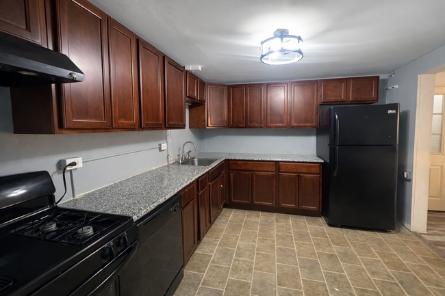 Building Photo - 223-227 East Dominick