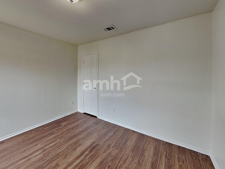 Building Photo - 3908 San Lucas Ln