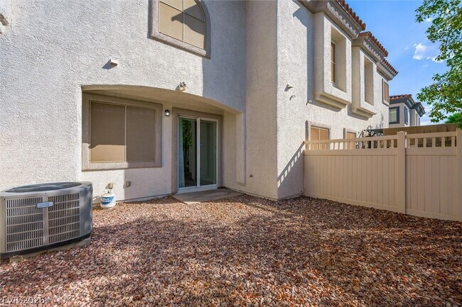 Building Photo - 1087 Luna Eclipse Ln
