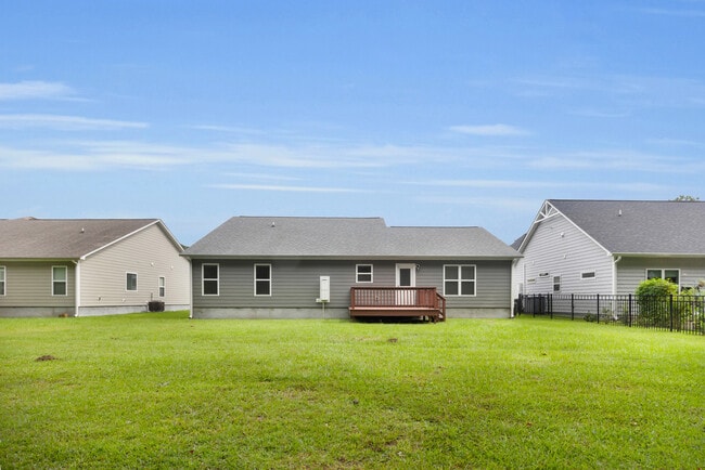 Building Photo - 139 Grantham Pl