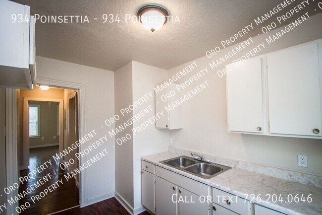 Building Photo - Cozy House in Harvard Place/ Eastlawn