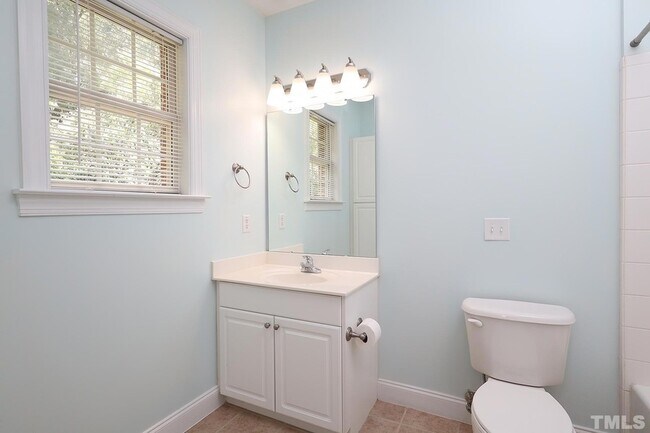 Building Photo - 643 Highpark Lane