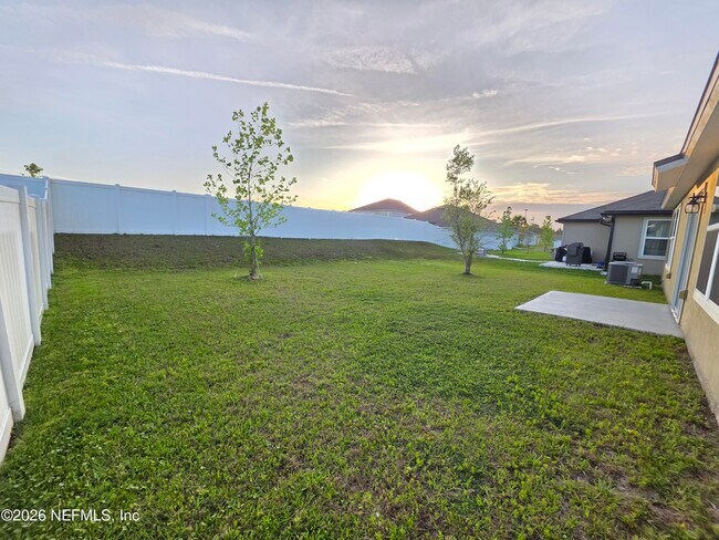 Building Photo - 2885 Oak Stream Dr