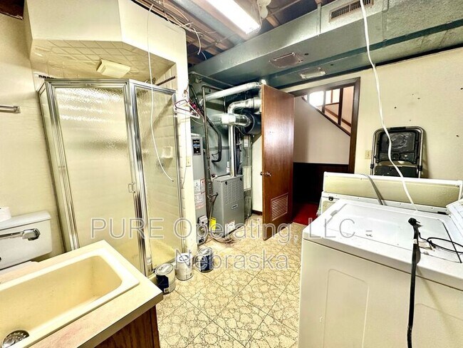 Building Photo - 13007 S 35th St