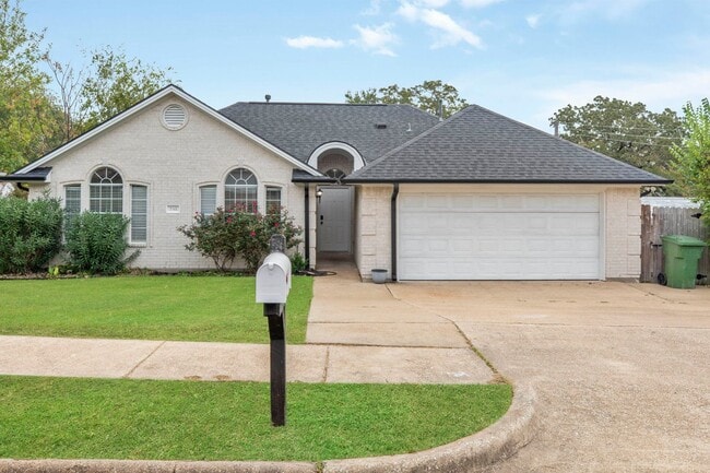 Building Photo - MAY MOVE IN!  3 Bed, 2 Bath Home in Bryan Available Now!