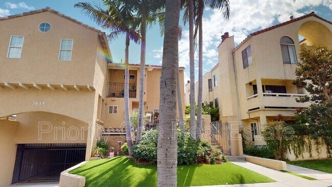 Primary Photo - 3635 3rd Ave