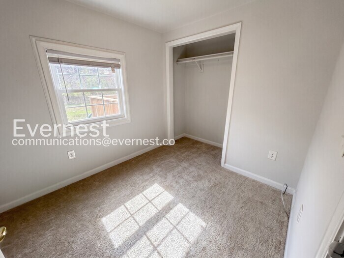 Building Photo - 9716 Colby Terrace