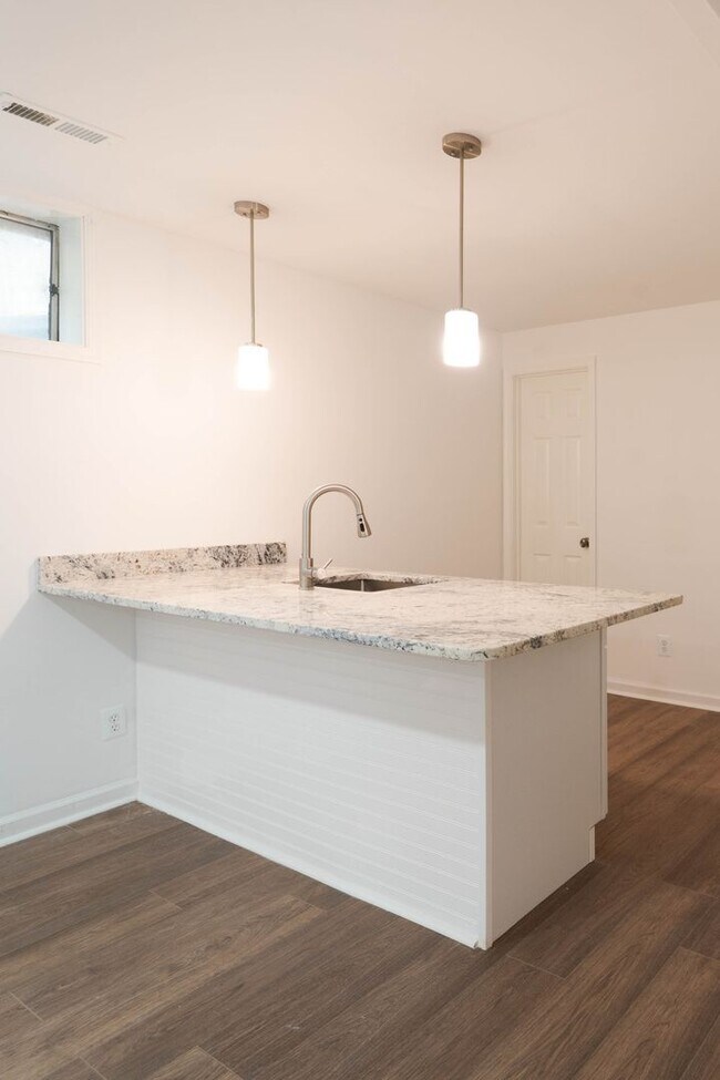 Building Photo - Fabulous Home in Aquia Harbor