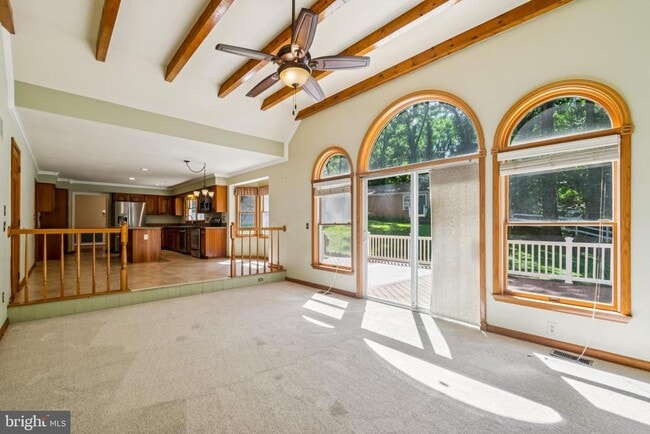 Building Photo - 478 Mountain Rd