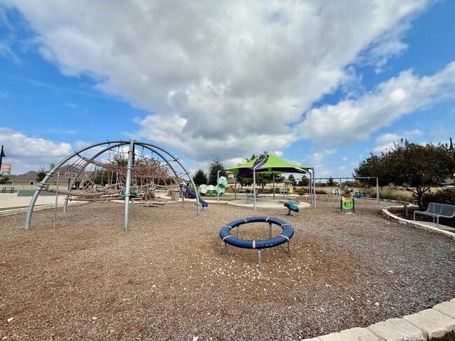 Building Photo - 249 La Dera Dr