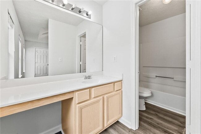 Building Photo - 3043 Majestic Park Ct