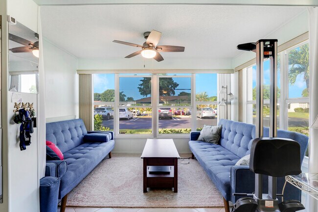 Primary Photo - 4515 NW 3rd Ct