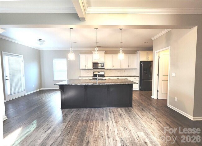 Building Photo - 4925 Grace View Dr