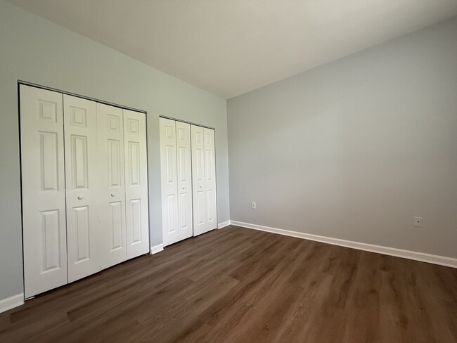 Building Photo - 440 S Villa San Marco Dr
