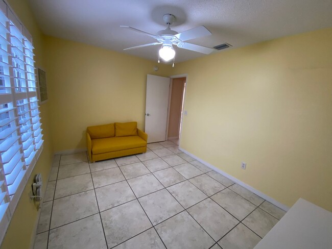 Building Photo - SEASONAL RENTAL or ANNUAL LEASE in The Village of Duval 2 Beds, 2 Bath + den home, Pets OK.