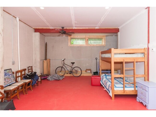 Building Photo - 5840 Christmas Lake Rd