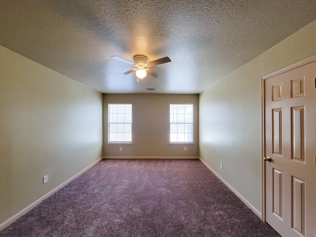 Building Photo - 21807 Aspen Mist Ln