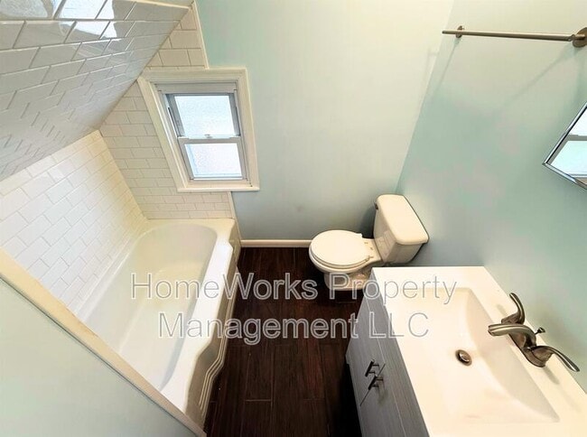 Building Photo - 2703 White Ave