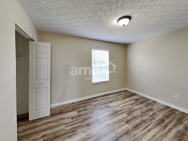 Building Photo - 5676 Canal Bridge Dr