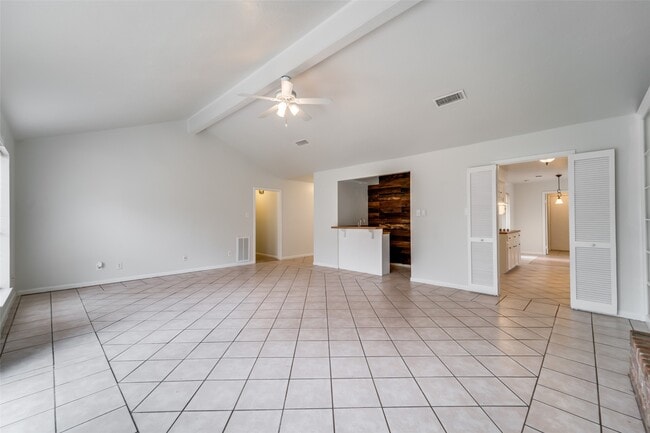 Building Photo - 15114 Forest Lodge Dr