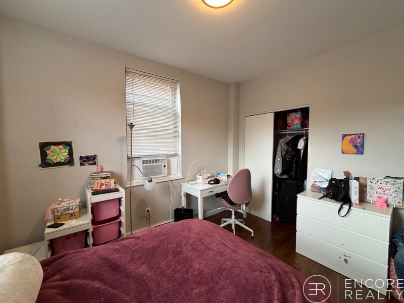 Building Photo - 15 Stearns Rd