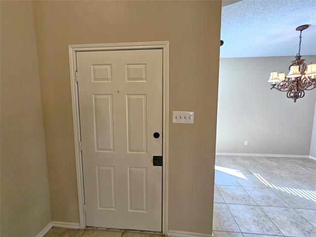 Building Photo - 2705 Francisco Dr