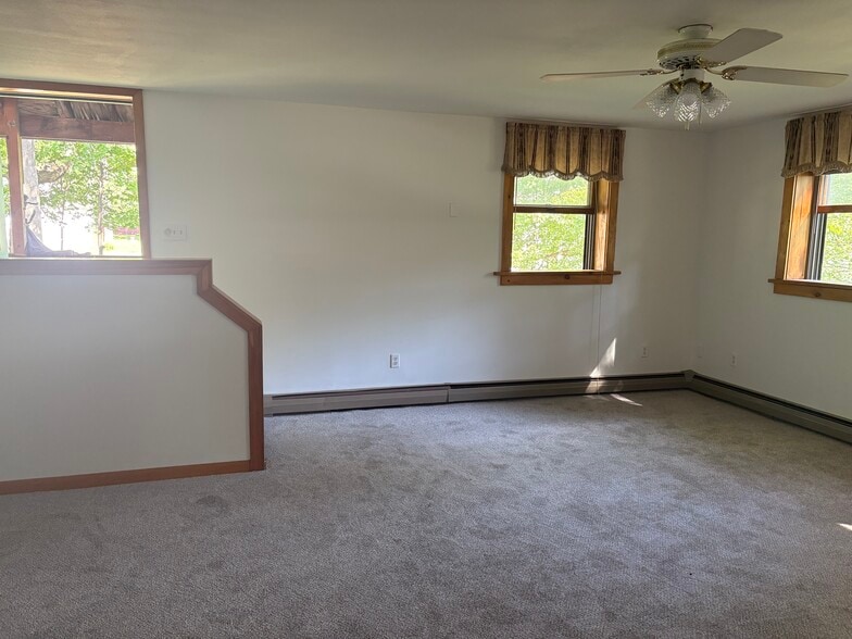 front door entrance to living room - 55 Cherry Hl