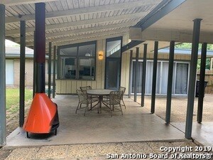 Building Photo - 303 Rilla Vista Dr