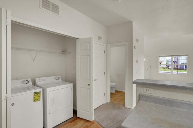 Building Photo - 1577 Monterey Rd