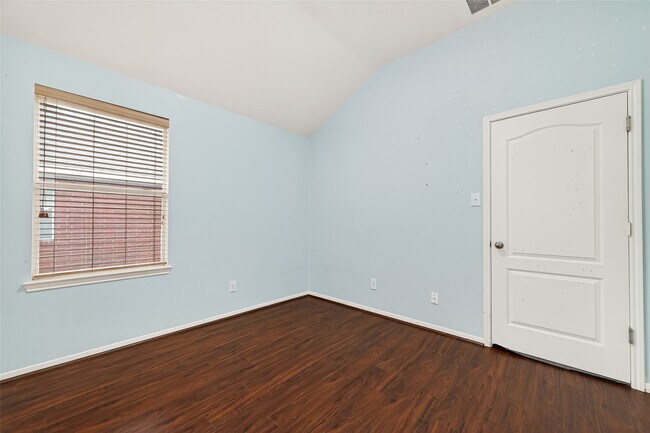 Building Photo - 16107 Hitching Post Ct