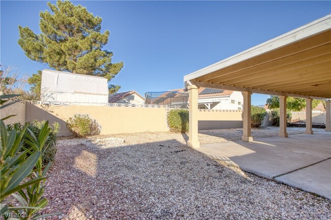 Building Photo - 3923 Broken Oak Ln