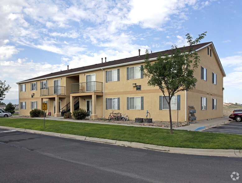 Building Photo - Stonegate Village Apartment Homes