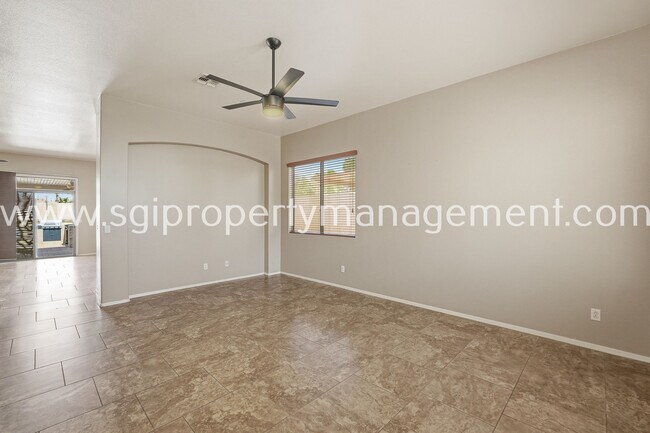 Building Photo - 13178 W Rimrock St